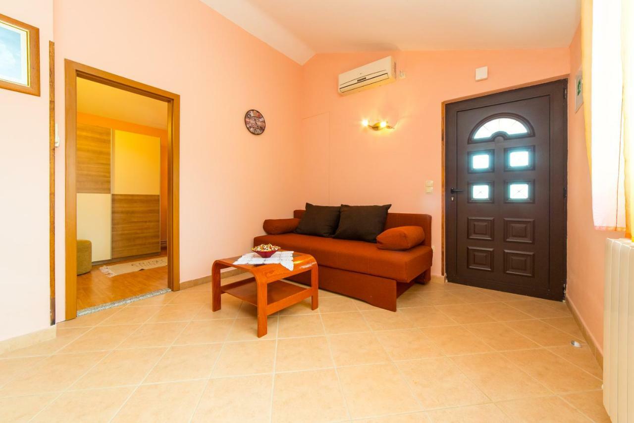 Holiday Home Ana Labin  Buitenkant foto